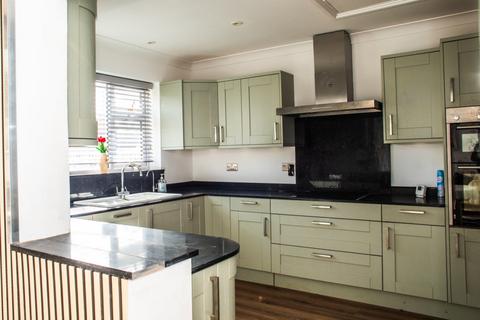 undefined, Barkham Road, Wokingham, RG41
