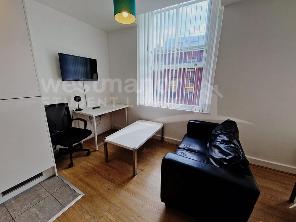 Flat 1