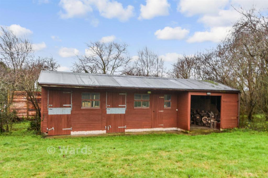 Workshop/Outbuildings
