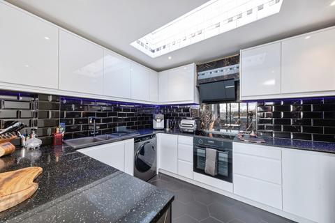 1 bedroom terraced house for sale, Old Groveway, Simpson, Milton Keynes, MK6