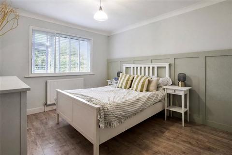 2 bedroom maisonette for sale, Rochester Drive, Bexley, DA5