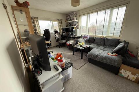2 bedroom flat to rent, Trinity Court, Wingfield Road, Trowbridge