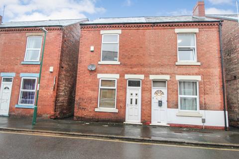 4 bedroom terraced house for sale, City Road, Nottingham NG7