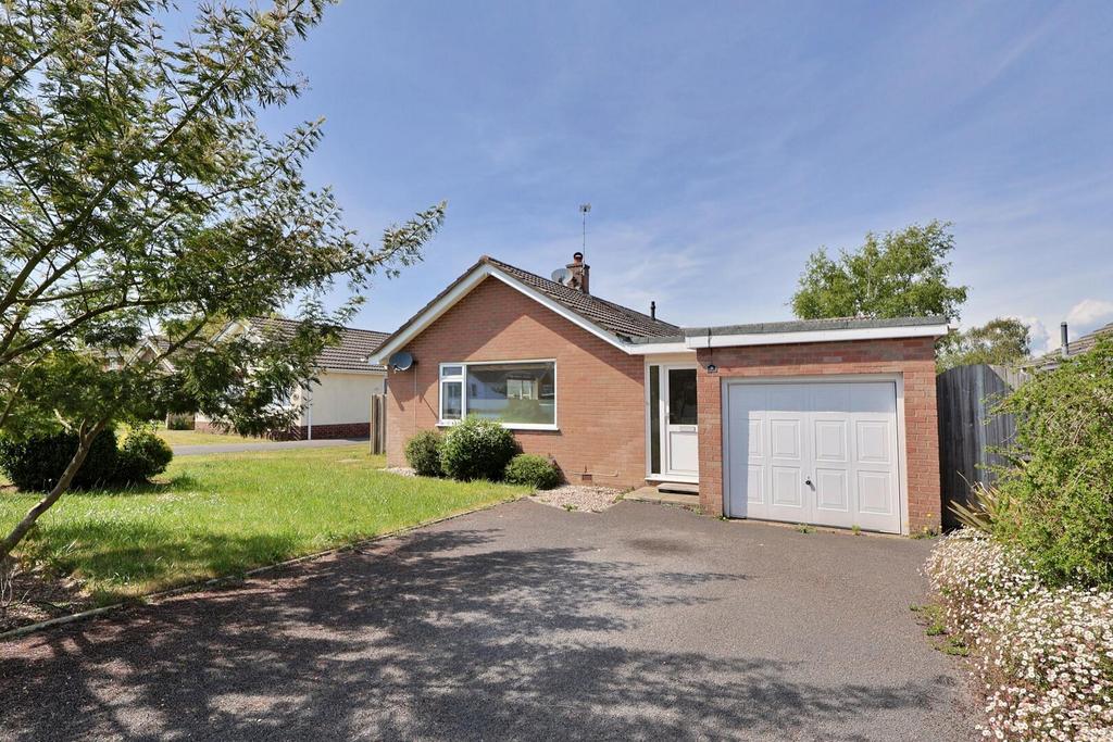 3 bedroom detached bungalow for sale in Wimborne