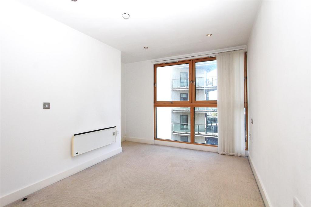 Bedroom .JPG