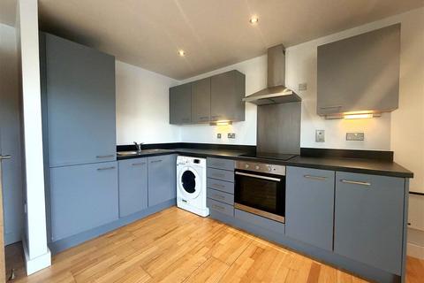 2 bedroom flat to rent, Cartier House, Leeds Dock