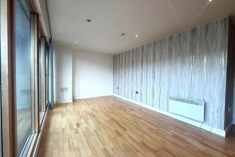 2 bedroom flat to rent, Cartier House, Leeds Dock