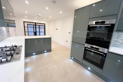 undefined, Hopton Road, Stevenage