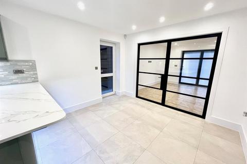 undefined, Hopton Road, Stevenage