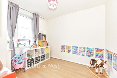 3 bedroom terraced house for sale, Beresford Road, North End, Portsmouth, Hampshire