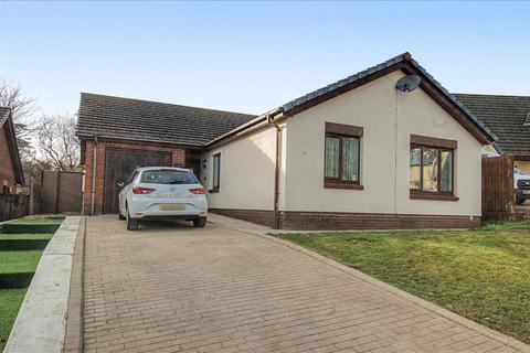 3 bedroom detached bungalow for sale, Charles Thomas Avenue, Pembroke Dock, Pembroke Dock