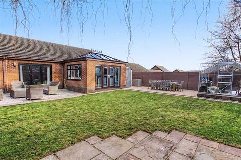 3 bedroom detached bungalow for sale, Charles Thomas Avenue, Pembroke Dock, Pembroke Dock