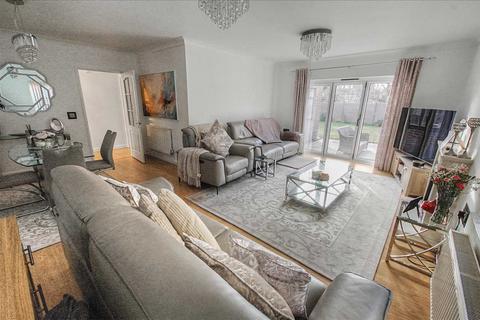3 bedroom detached bungalow for sale, Charles Thomas Avenue, Pembroke Dock, Pembroke Dock