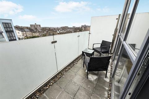 undefined, Cavalier Close, Wallington SM6