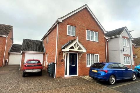 Balmoral Close, Attleborough