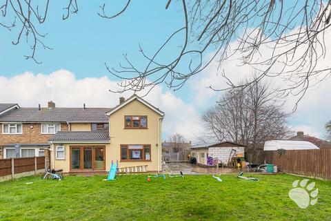5 bedroom terraced house for sale, Chittock Mead, Basildon SS14