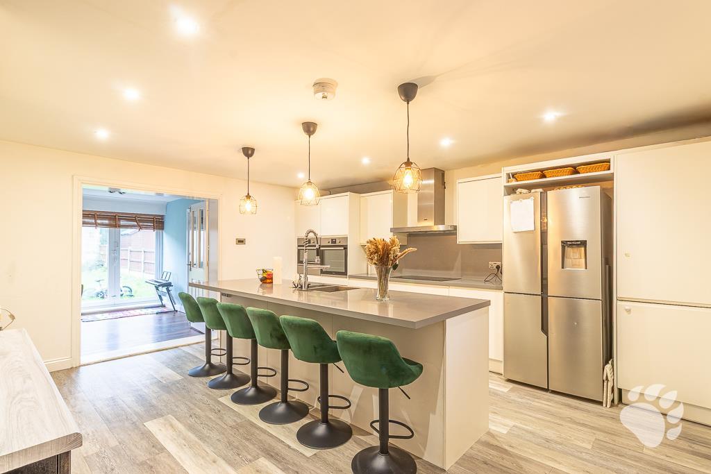 Kitchen/Breakfast Room