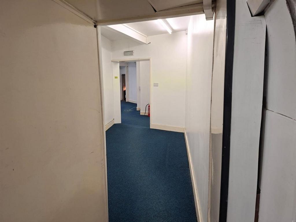 Corridor.jpg
