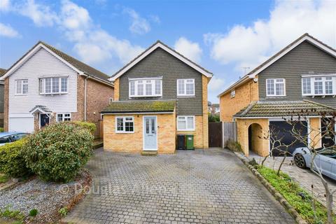 4 bedroom detached house for sale, Trinder Way, Wickford, Essex