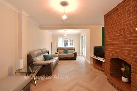 undefined, Trinder Way, Wickford SS12