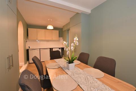 4 bedroom detached house for sale, Trinder Way, Wickford SS12