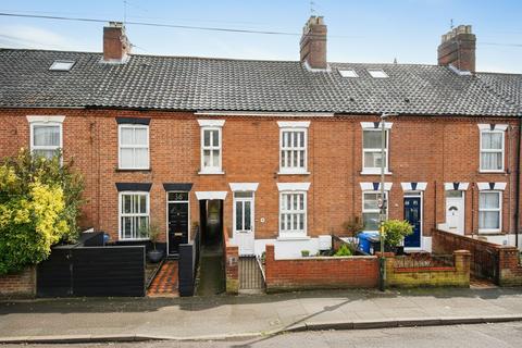 3 bedroom terraced house for sale, Stacy Road, Norwich