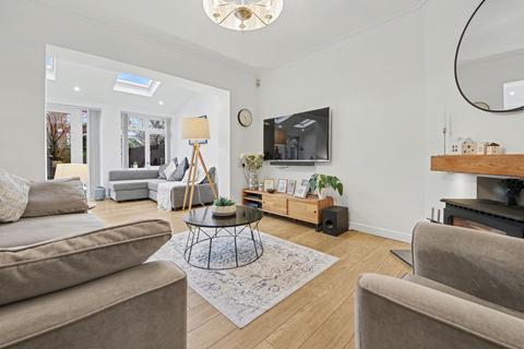 3 bedroom semi-detached house for sale, Brownlow Avenue, Southampton SO19