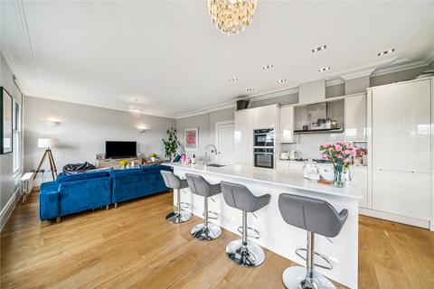 2 bedroom apartment for sale, Clapham Common North Side, SW4