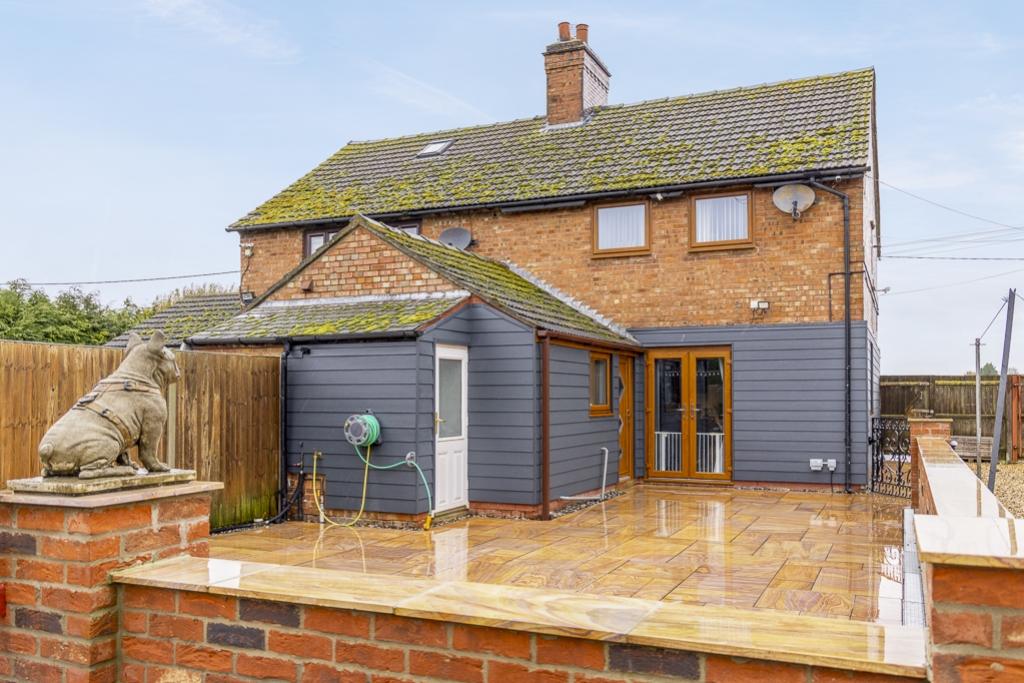 3 Newlands Road (Surfleet)-10