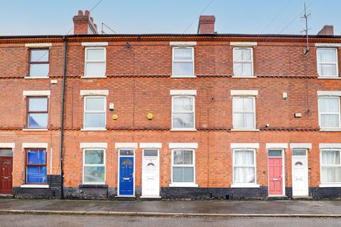 3 bedroom terraced house for sale, Mundella Road, Nottingham NG2