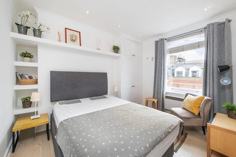 1 bedroom apartment to rent, Foley Street, London W1W