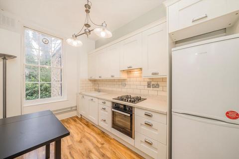 1 bedroom flat to rent, Amwell Street, London EC1R