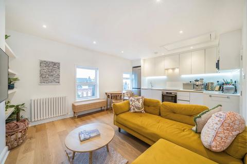 2 bedroom flat for sale, Lordship Lane, London SE22