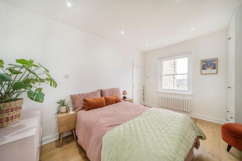 2 bedroom flat for sale, Lordship Lane, London SE22
