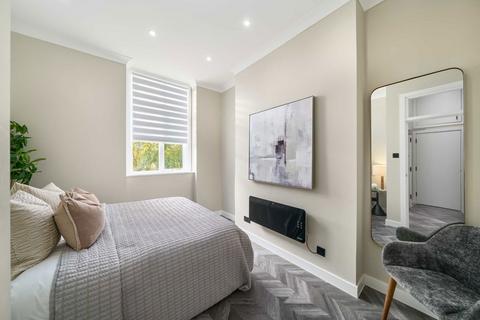 1 bedroom flat for sale, Tadema Road, LONDON SW10