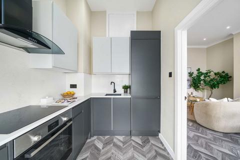 1 bedroom flat for sale, Tadema Road, LONDON SW10