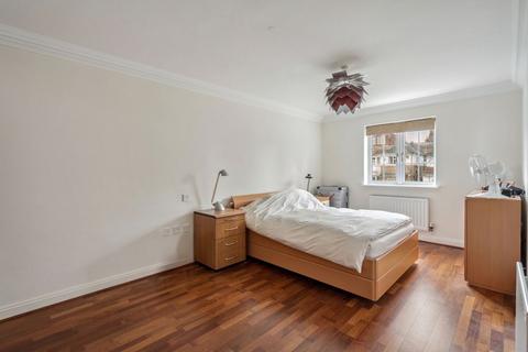 2 bedroom apartment for sale, Eastcote Road, Pinner, HA5