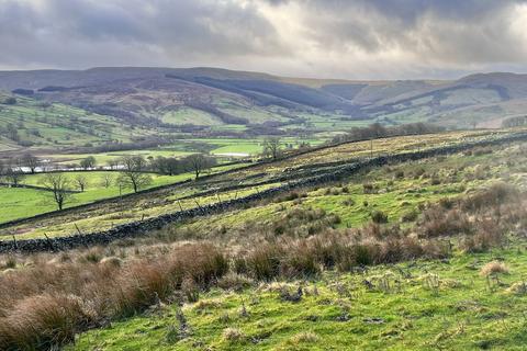 Land for sale, 2.3 Acres of Permanent Pasture at Countersett, Hawes