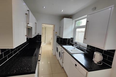 undefined, WARWARDS LANE