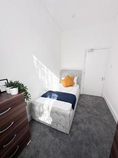 1 bedroom flat to rent, Walm Lane
