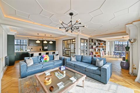 2 bedroom flat for sale, Eton Avenue, Belsize Park, NW3