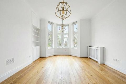 undefined, London, W1U