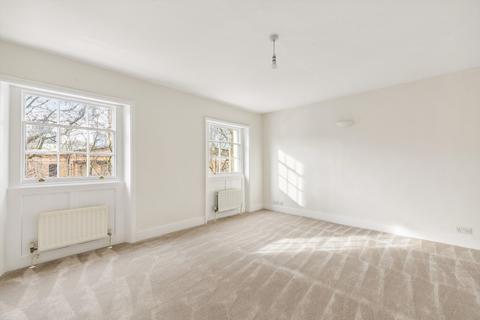 2 bedroom flat to rent, Trinity Church Square, Southwark, London, SE1