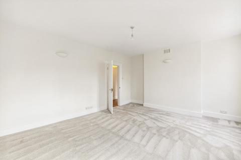 2 bedroom flat to rent, Trinity Church Square, Southwark, London, SE1