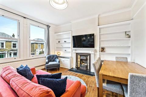 2 bedroom flat to rent, Grosvenor Road, London W4