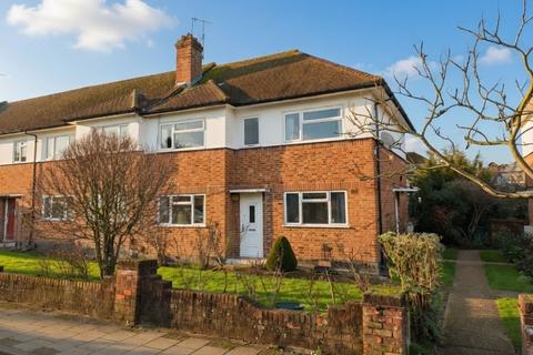 undefined, 15 Third Avenue, Wembley, Middlesex, HA9 8QE