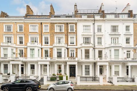 2 bedroom flat to rent, Lexham Gardens, London W8