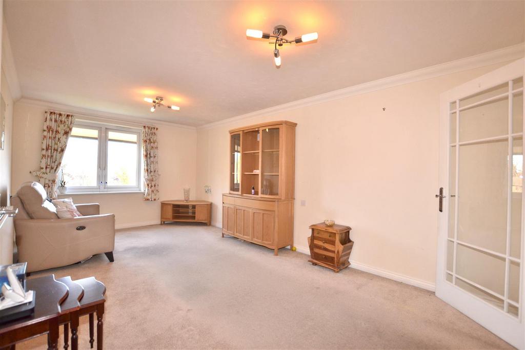 Living Room 2.JPG