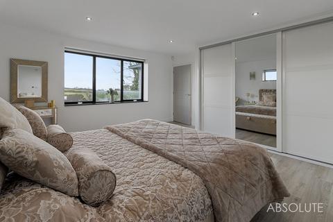 5 bedroom detached house for sale, Longpark Hill, Maidencombe, TQ1