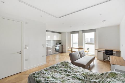 Studio to rent, 251 Southwark Bridge Road, SE1